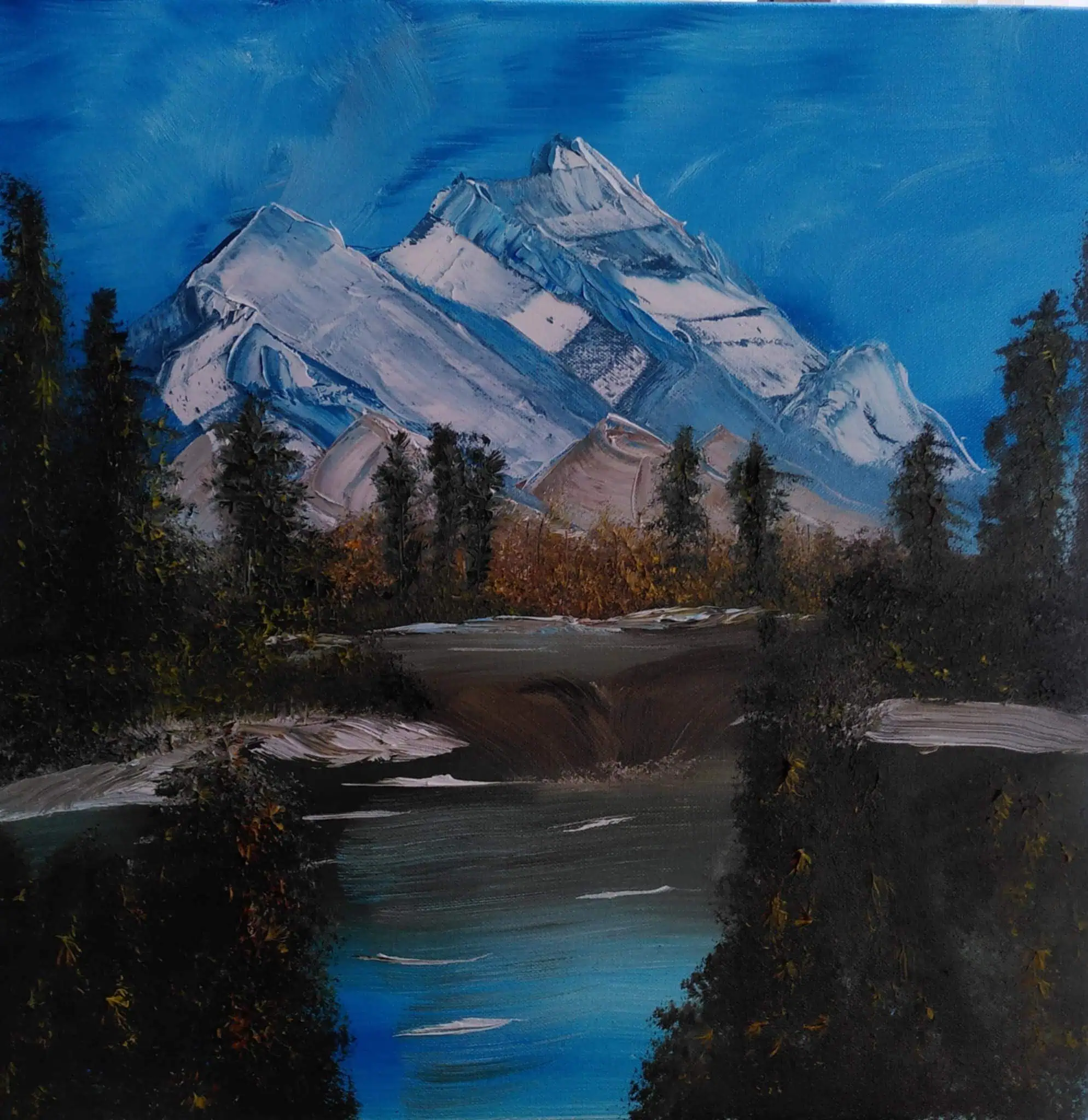 Mountains in the bleu sky